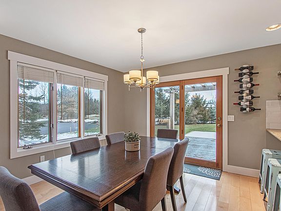 3rd image of 7260 Briarcliff Ct SE