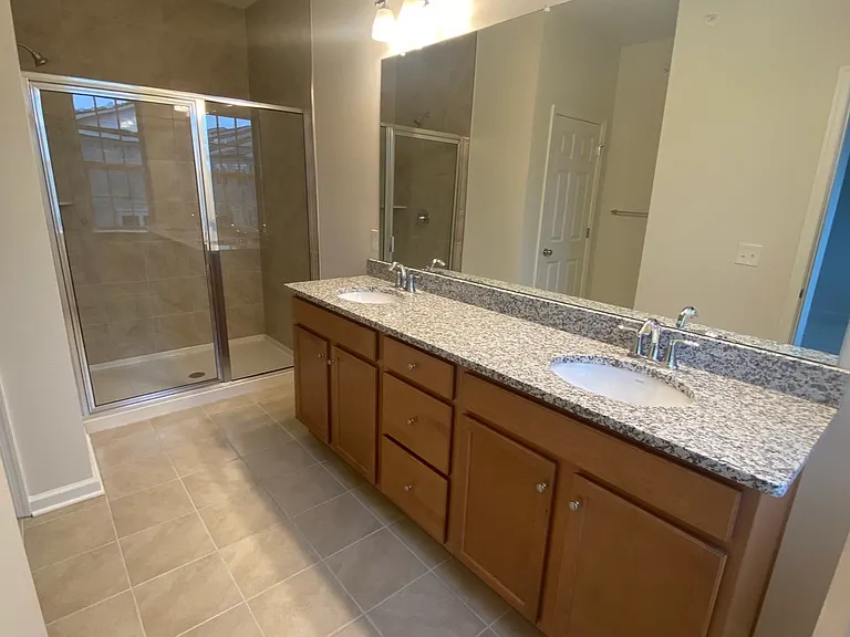 18 S Davenport St #1206 — Photo 4