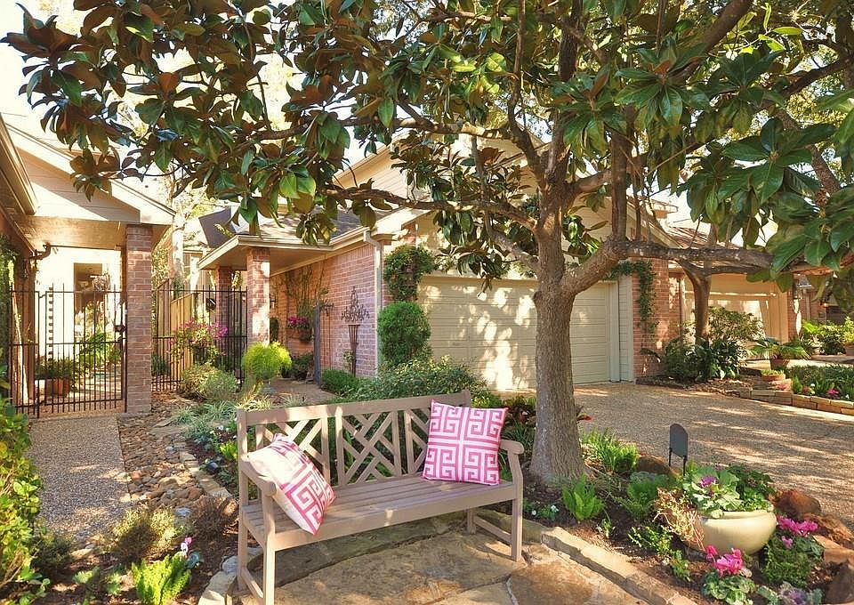 1st image of 9021 Briar Forest Dr