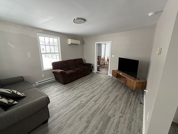 4th image of 4604 S Harmon St