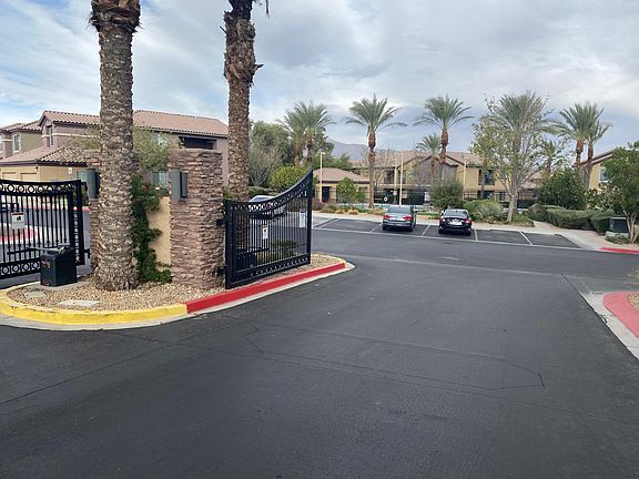 2nd image of 6868 Sky Pointe Dr Building 2099-26