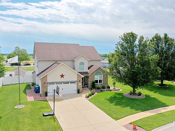 3rd image of 1684 Derby Dr
