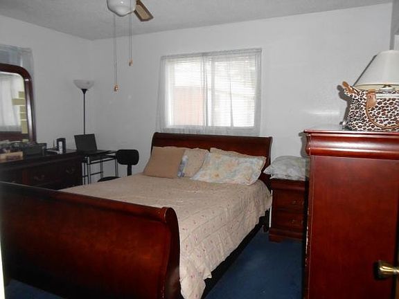 5th image of 401 Ivy St