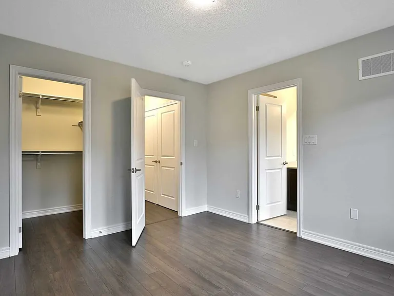11 Snowberry Ln — Photo 4