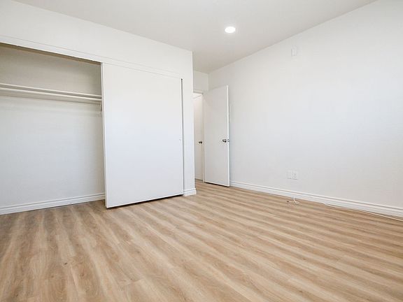 4th image of 6745 Coldwater Canyon Ave #7