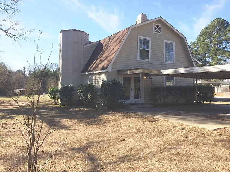 9009 Clusters Dr — Photo 2
