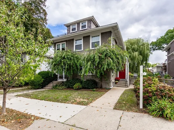 146 Harvard St #146, Newtonville, MA 02460