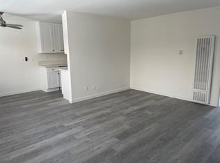 625 E Orange Grove Ave #G, Burbank, CA 91501