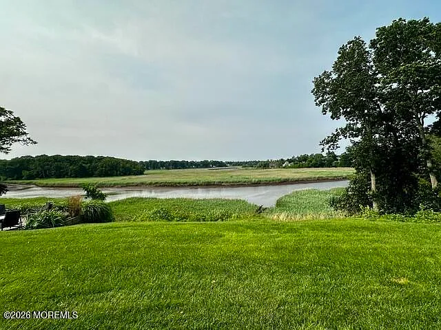 15 Chapin Ave — Photo 27