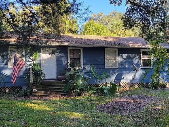 103 NW 7th St, Micanopy, FL 32667