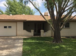 618 Forrest Dr, Dumas, TX 79029
