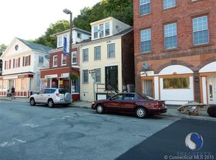 89 Franklin St, Norwich, CT 06360