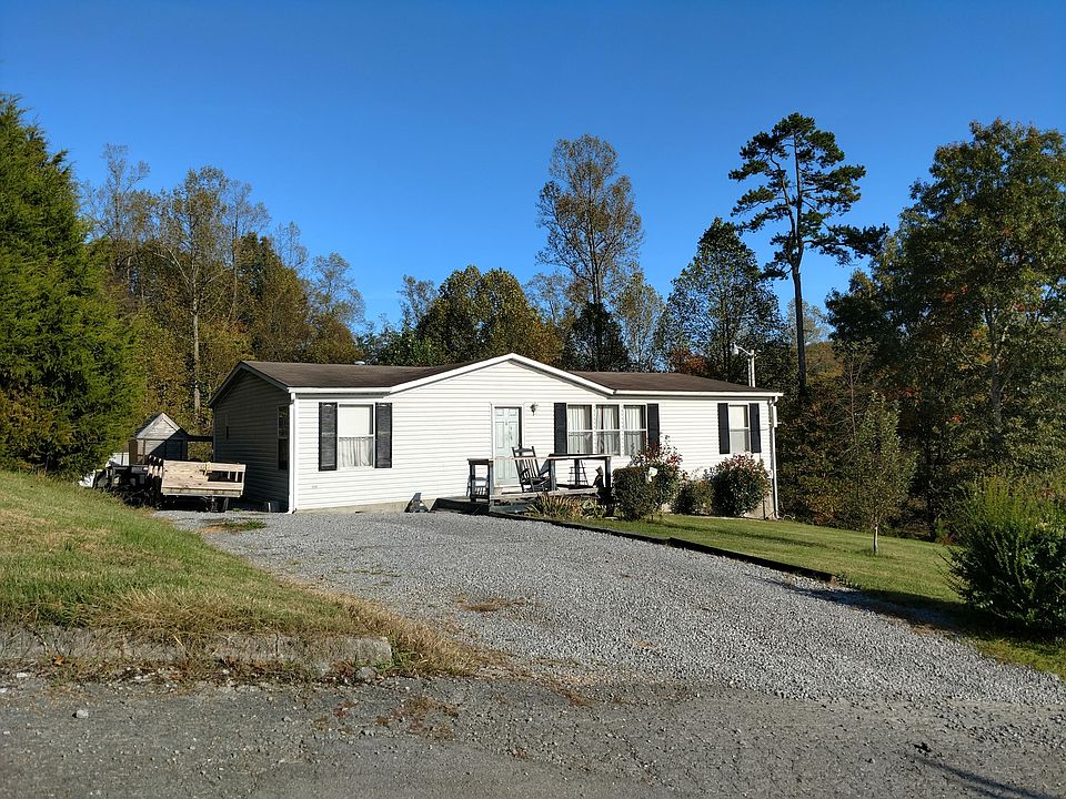 1st image of 204 Fawn Trail Dr