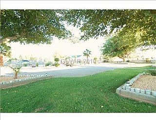 5th image of 10761 Haven St