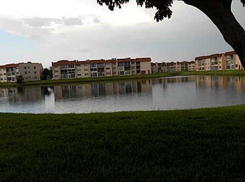 5th image of 8880 Sunrise Lakes Blvd APT 111