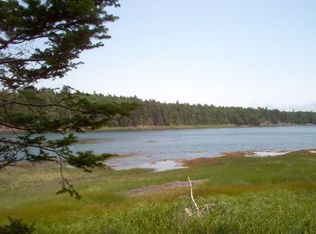 185 Coffins Neck Rd, Lubec, ME 04652