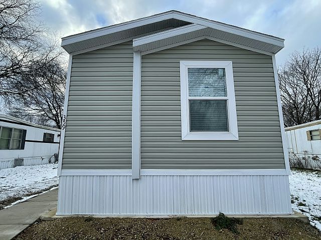 1st image of 359 Raven Ln #359