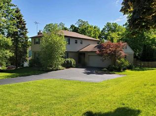 2348 Bretton Dr, Cincinnati, OH 45244