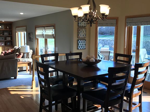 4th image of 409 Crescent Dr