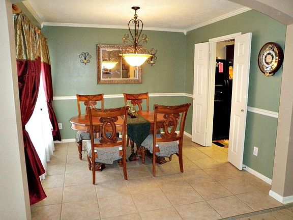 5th image of 4934 Linden Pl