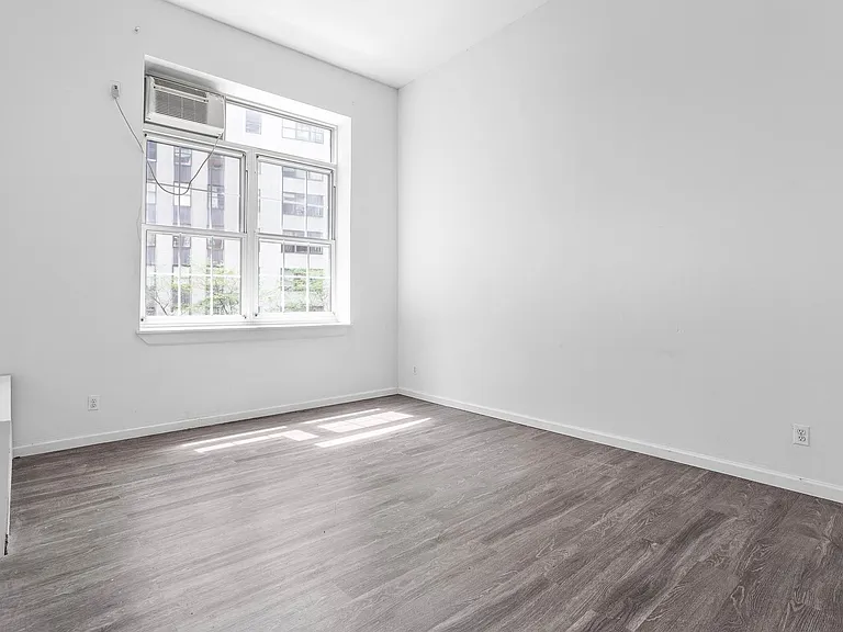 88 Fulton St #205 — Photo 12