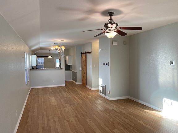 3rd image of 3804 Camino Real Trl