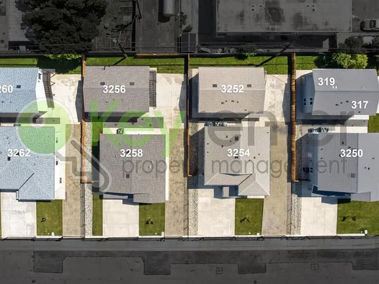 3250 Bozeman St #HOUSE — Photo 7