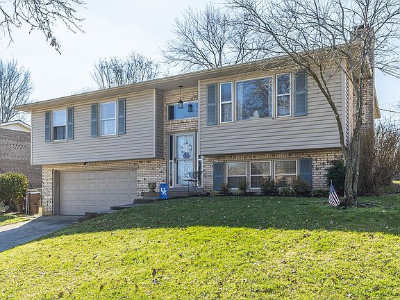 2nd image of 3808 Plantation Dr