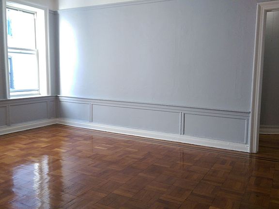 2nd image of 67 Saint Pauls Pl APT D4