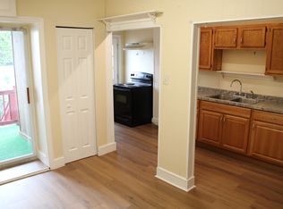 2817 Sunset Dr, Baltimore, MD 21223