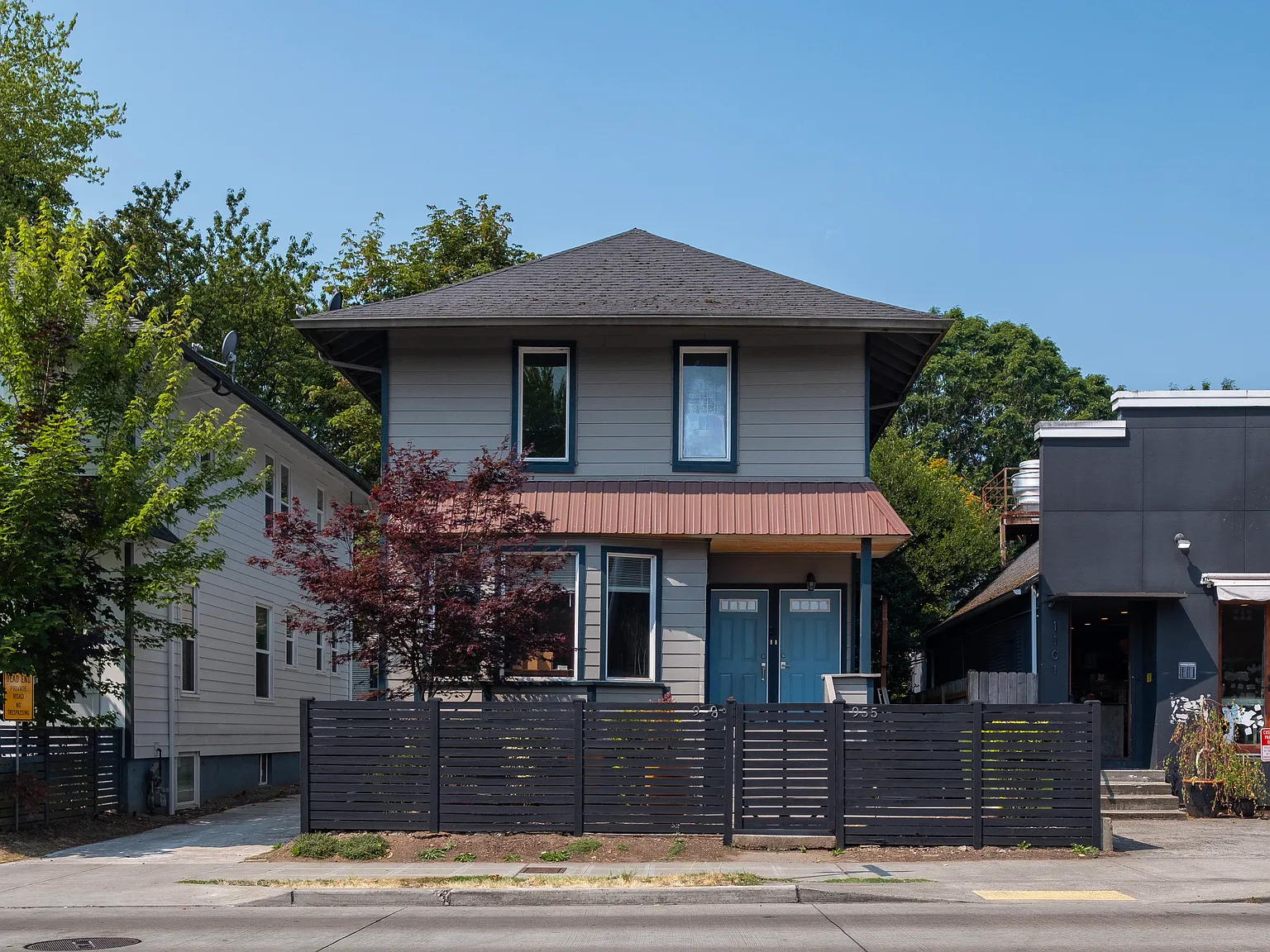 955 23rd Ave — Photo 1