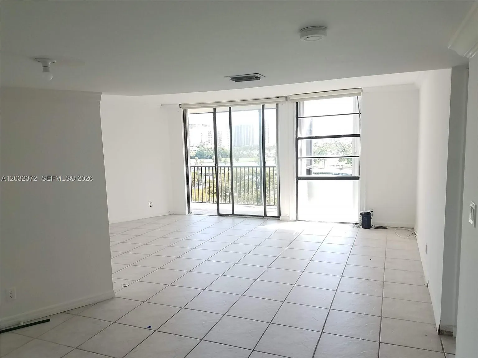 Ensenada Condo Bldg E-Ii — Photo 2