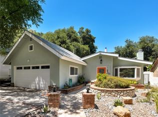 21407 Rios St, Woodland Hills, CA 91364