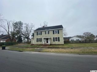 403 S Watts St, Williamston, NC 27892