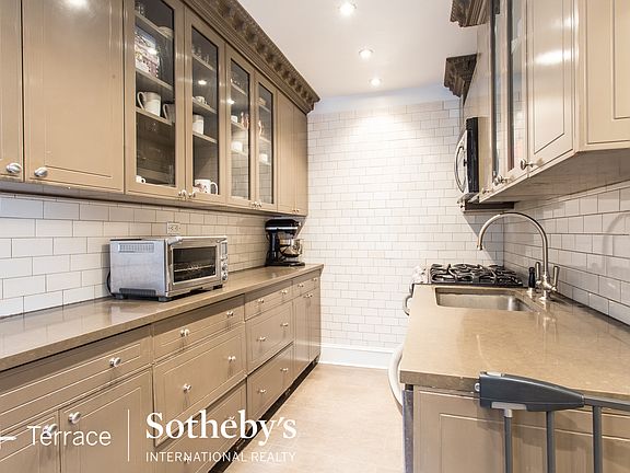 5th image of 67-25 Clyde St APT 2F