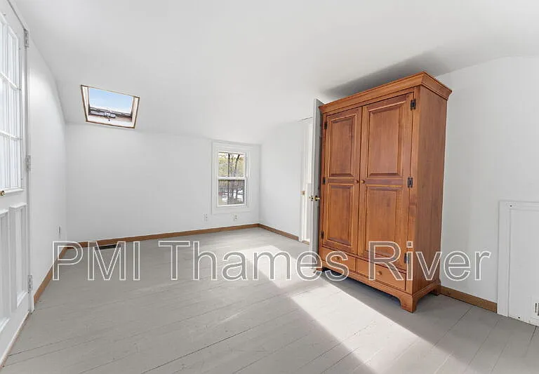 33 Laurel St — Photo 33