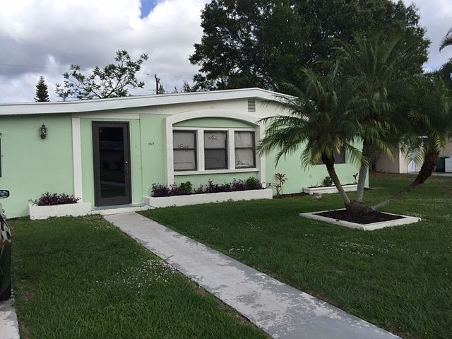 1st image of 155 SE Lucero Dr