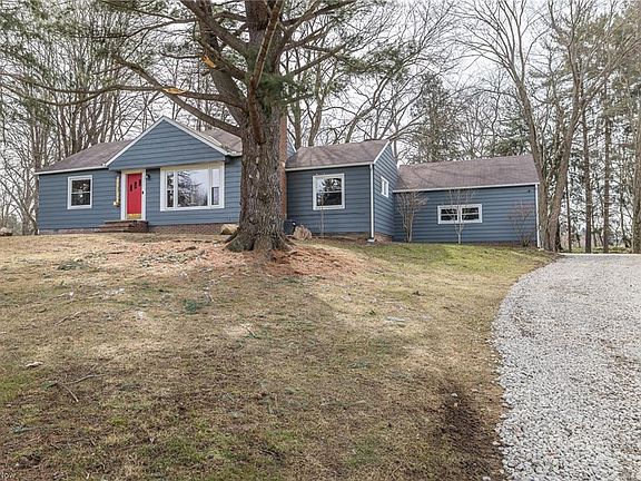 3rd image of 17076 S Meadowpark Dr