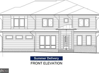 302 Arcadian Cir SW, Vienna, VA 22180