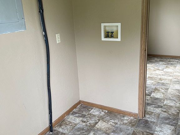 5th image of 1104 Vermont St #0