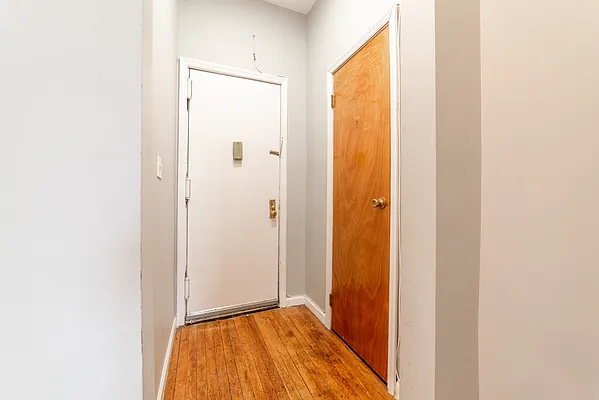 Rented by Joel Scharf, LREB | media 2