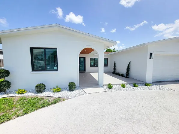 9384 NW 24th Pl, Hollywood, FL 33024