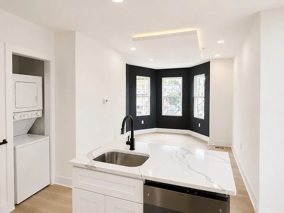 5630 Thomas Ave #2