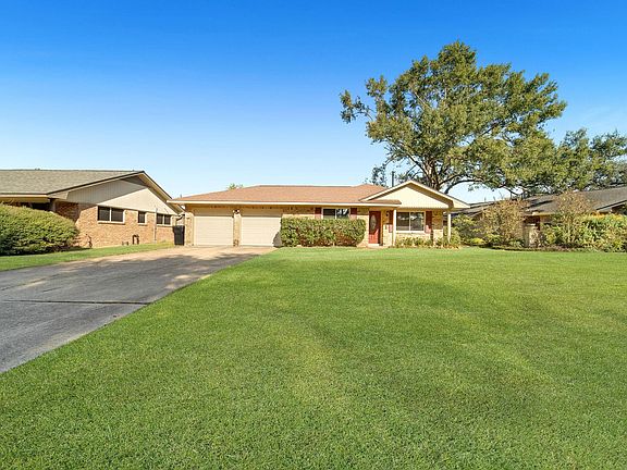 4th image of 1607 Willowby Dr