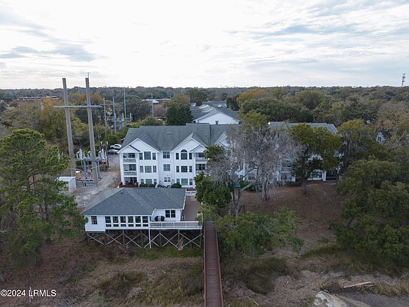 3rd image of 1231 Ladys Island Drive #220
