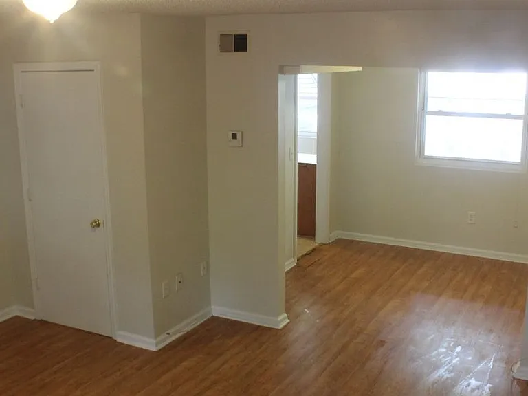 19 Amherst St — Photo 5