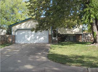 2514 W Sunnybrook St, Wichita, KS 67217