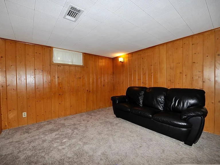 1223 E Saint Maries Ave — Photo 22