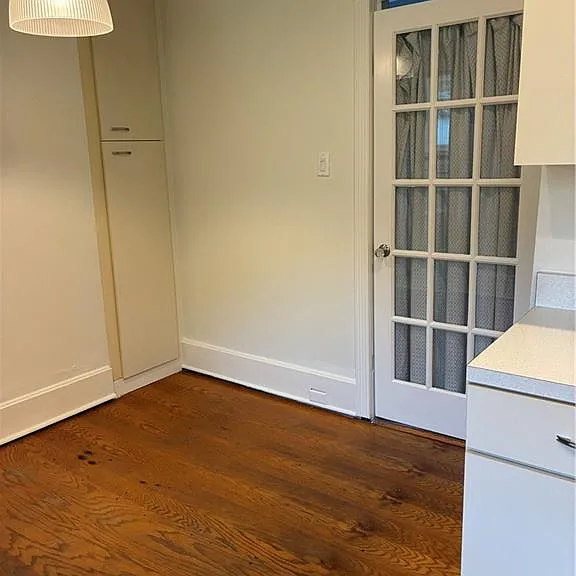 1088 Sanders Ave SE — Photo 12