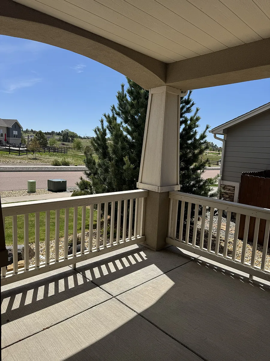 Building Photo - 10930 Forest Creek Dr